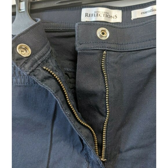 Northern Reflections Women's Capri Pants Cotton Navy Blue Knee Stretch Size 4 - Picture 4 of 9